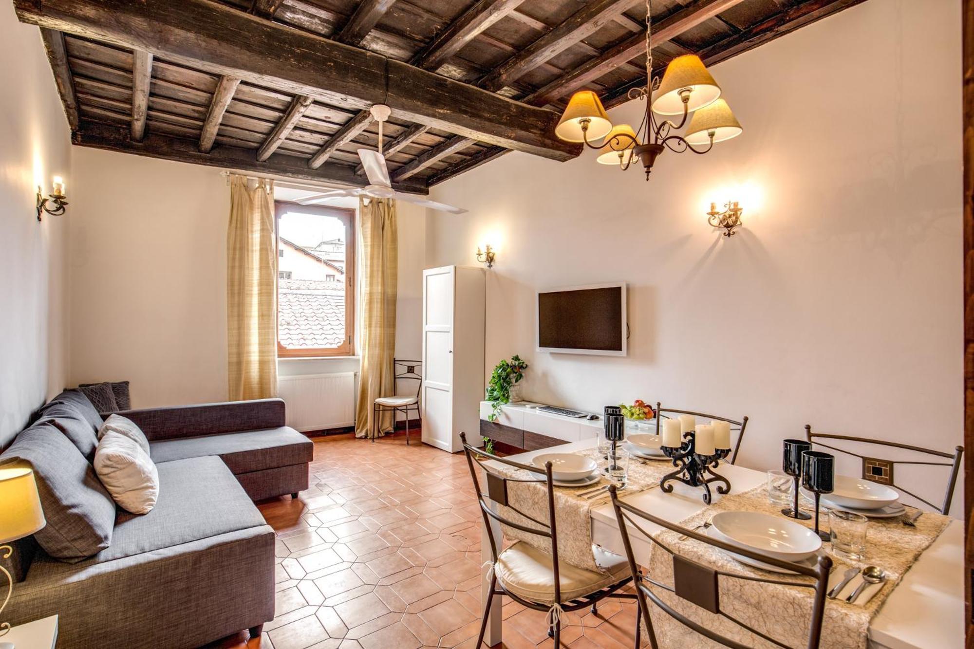 Elegant Behind The Colosseum Apartamento Roma