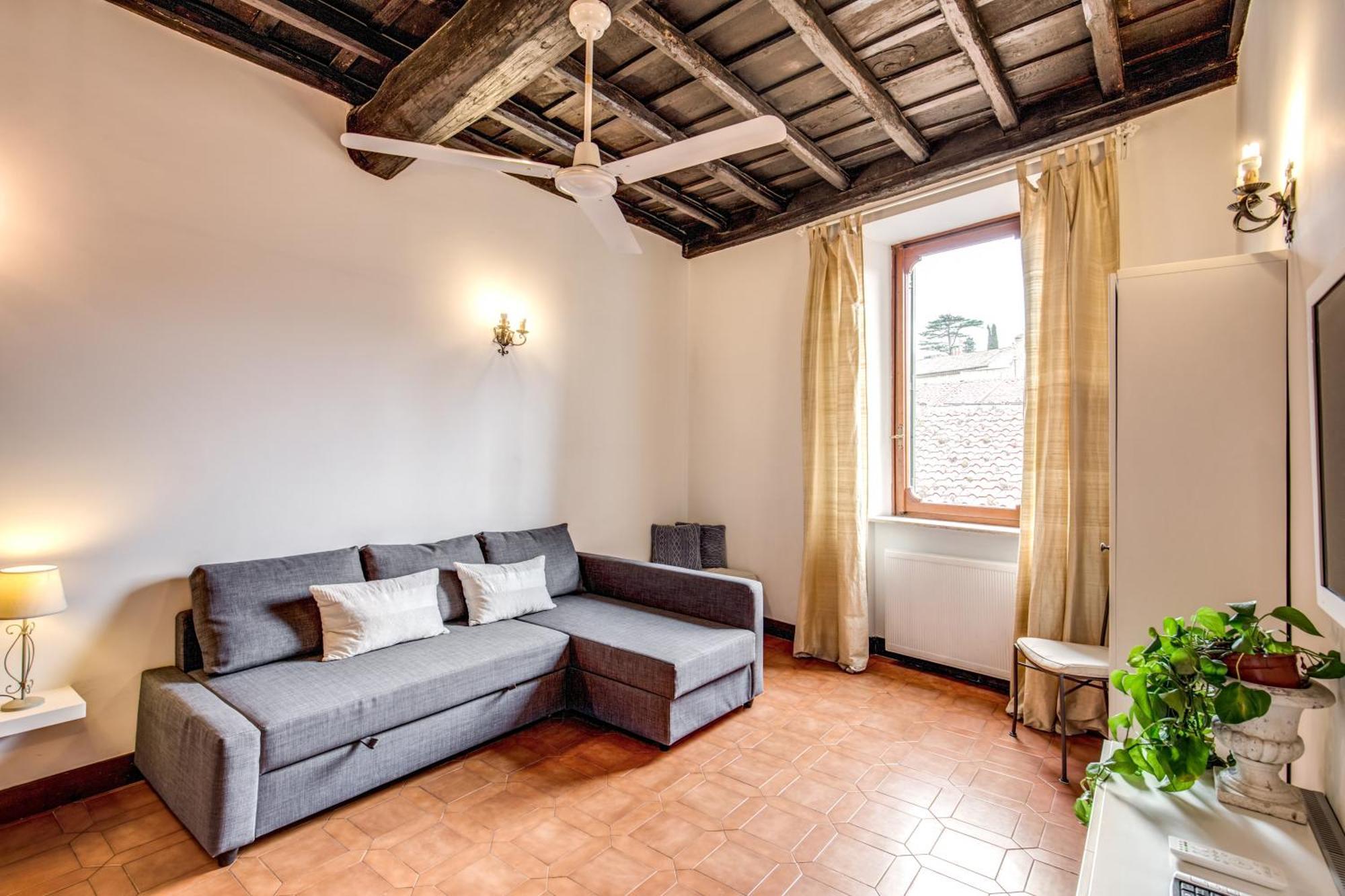 Elegant Behind The Colosseum Apartamento *