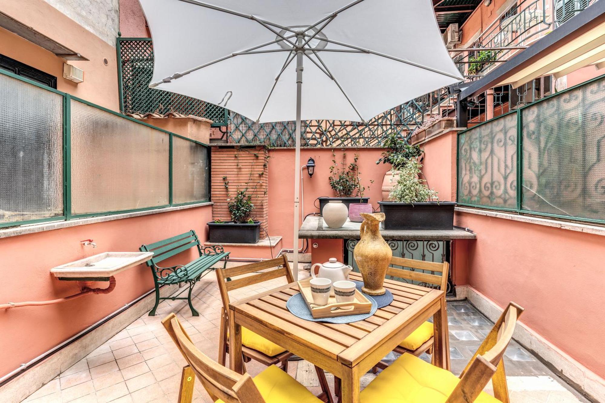 Appartement Elegant Behind The Colosseum